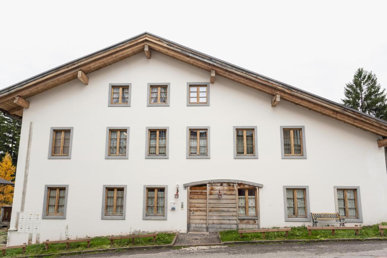 Villa S. Francesco - Stayincortina Cortina dʼAmpezzo Eksteriør billede